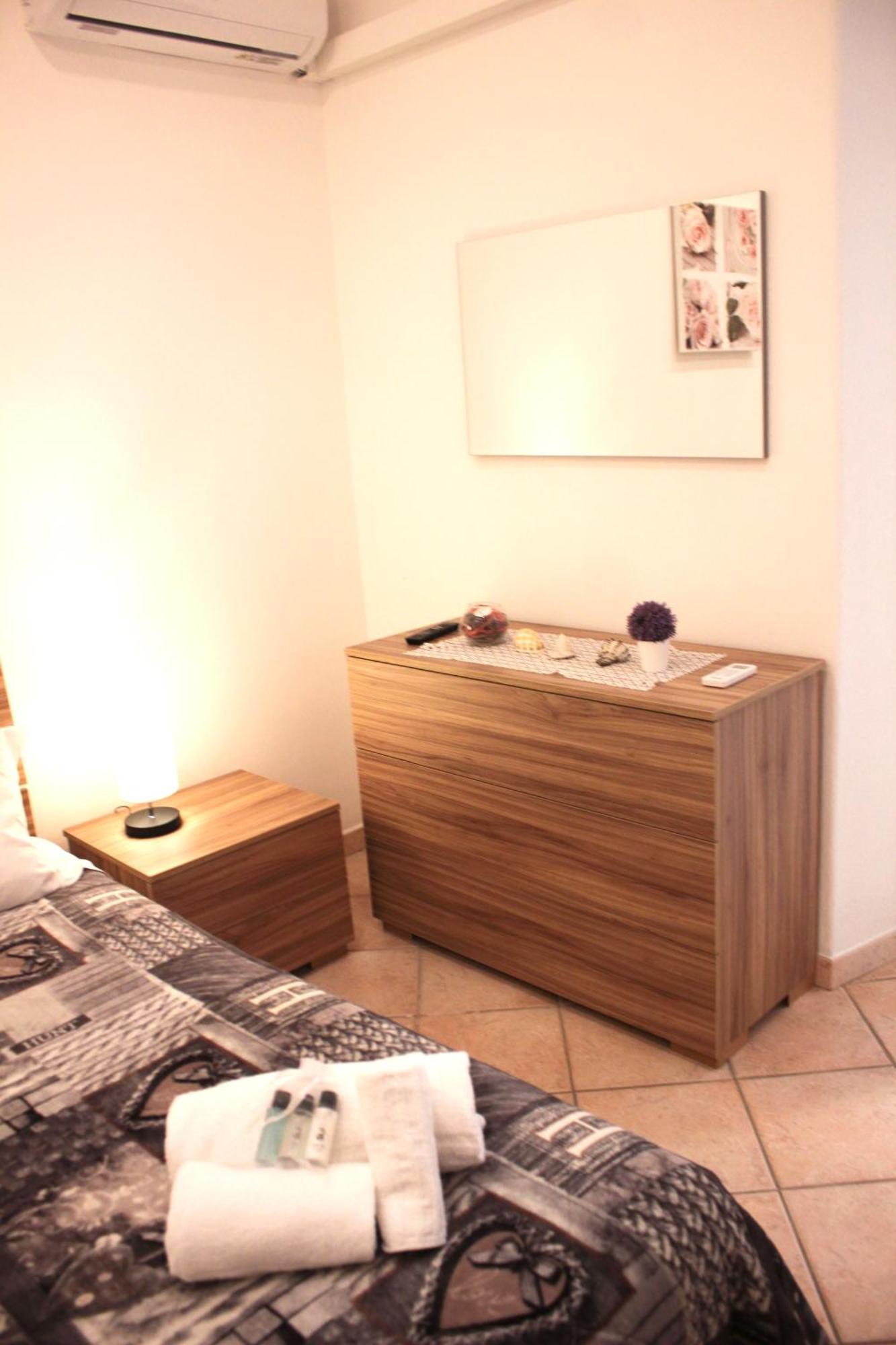 Anzio- Central Holiday House. Luaran gambar